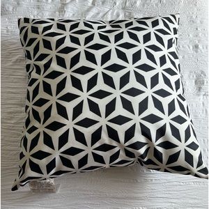 Spencer Modern Decor Pillow 20 x 20